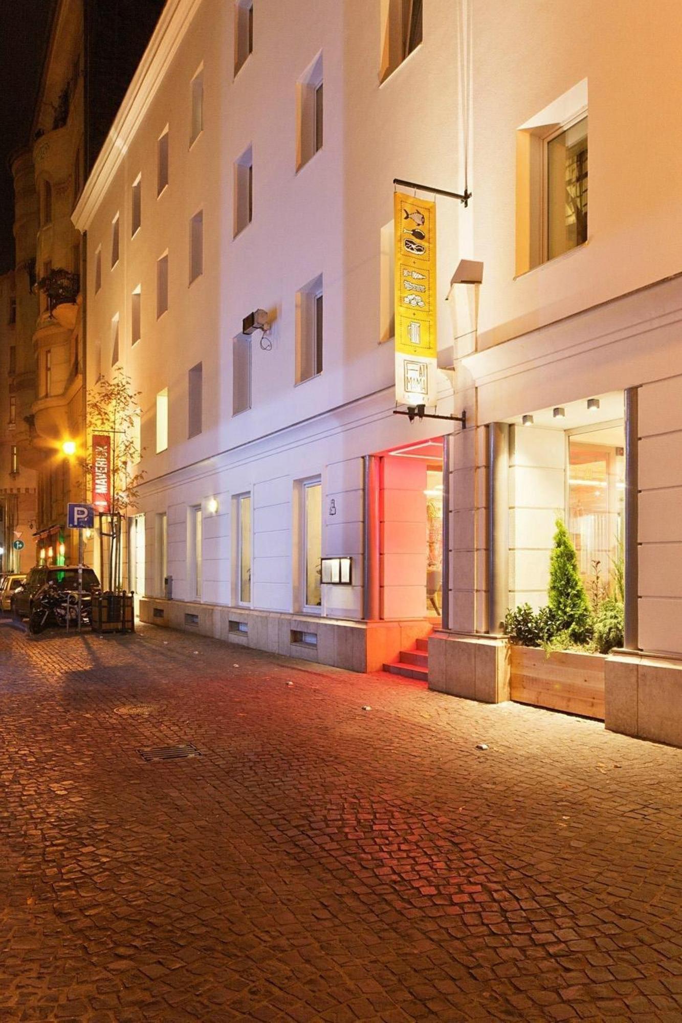 D35 - Chic Boutique Apartments By Bqa Budapest Bagian luar foto